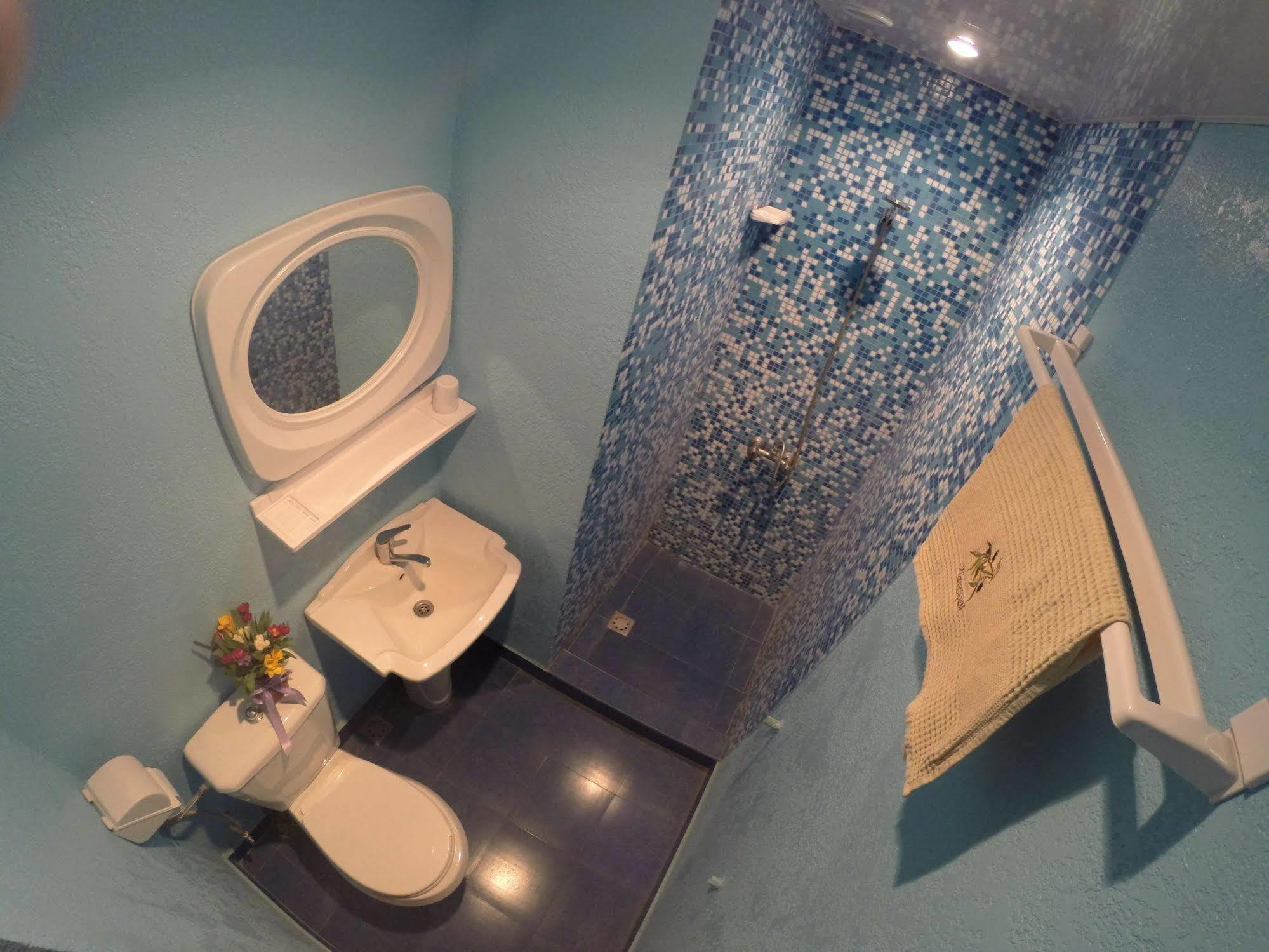 Glide Hostel Ереван Экстерьер фото